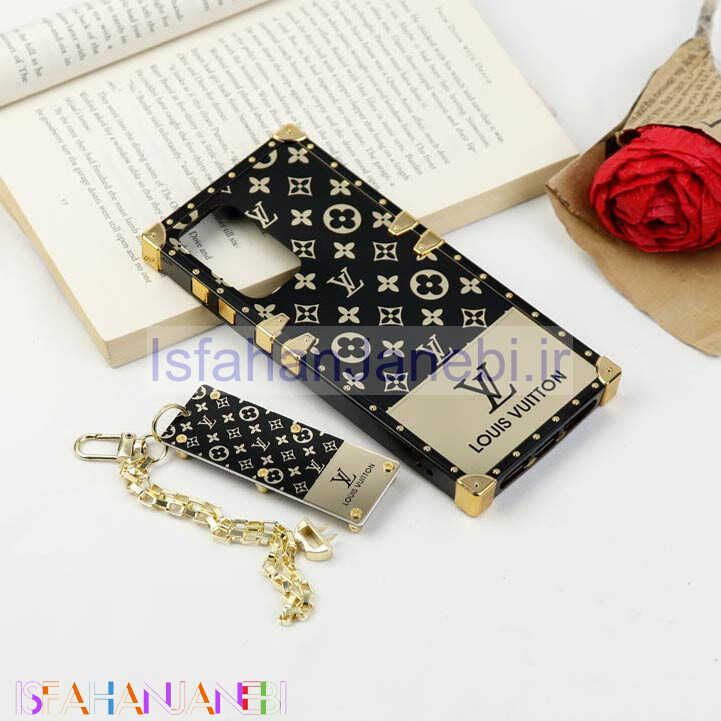 اصفهان جانبی-قاب فانتزی صندوقی LV مشکی طلایی + آویز دستی Samsung Galaxy A33 5G