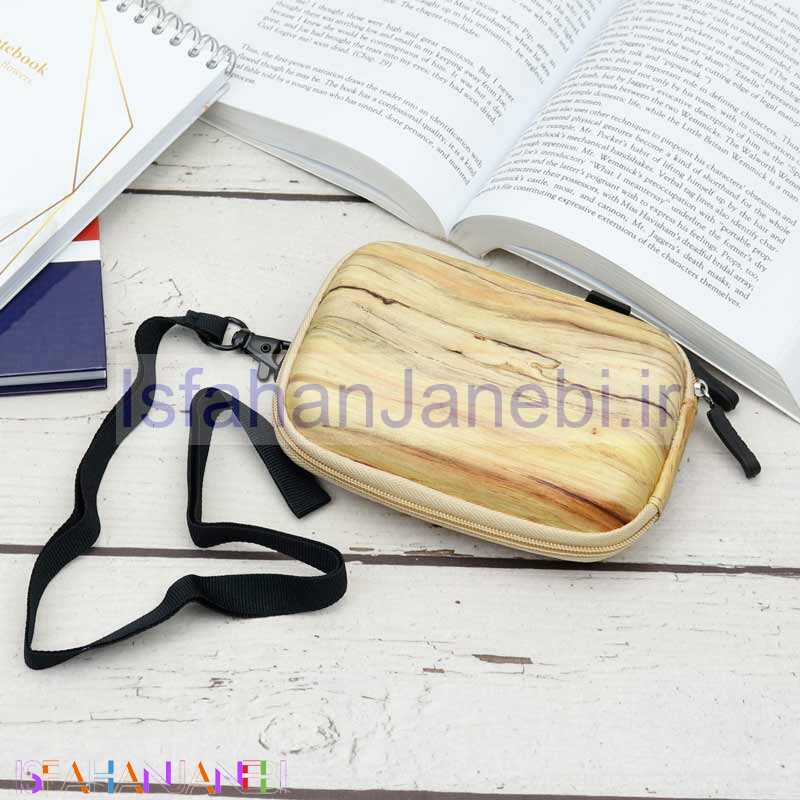 اصفهان جانبی-کیف محافظ دار طرح چوب