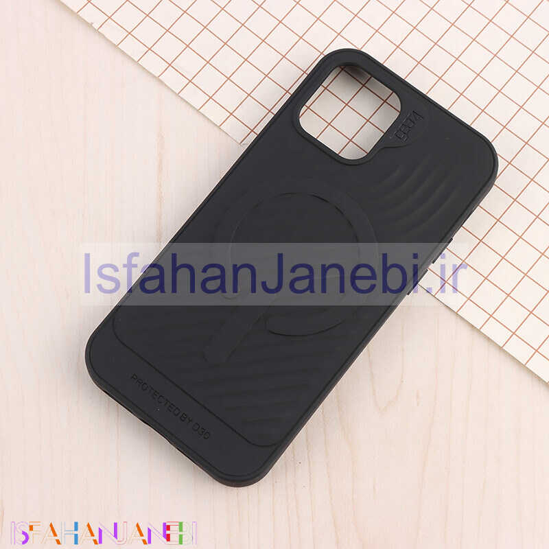 اصفهان جانبی-قاب سیلیکونی مگ سیف Gear4 آیفون iPhone 12 / 12 Pro