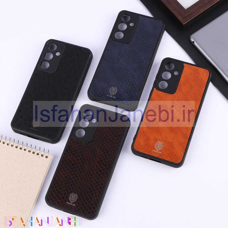 اصفهان جانبی-قاب چرمی پوست ماری Golden Lion سامسونگ Galaxy A55 محافظ لنزدار