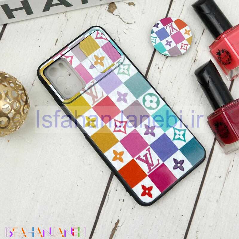 اصفهان جانبی-قاب طرحدار محافظ لنزدار کشویی + پاپ سوکت طرح LV رنگی شیائومی Poco M3 Pro سری B