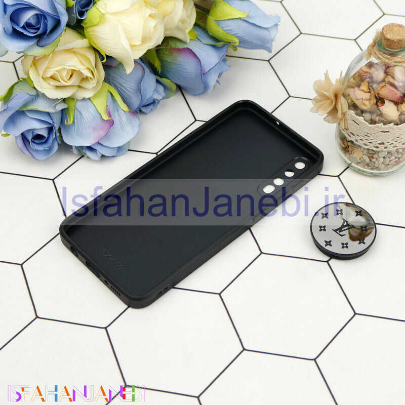 اصفهان جانبی-قاب محافظ لنزدار آینه ای + پاپ سوکت طرح LV مشکی Samsung Galaxy A30s/A50s