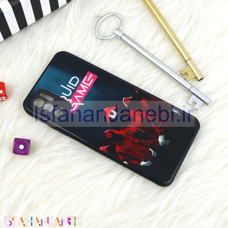 اصفهان جانبی-قاب محافظ لنزدار پشت گلسی طرحدار اسکویید گیم Xiaomi Poco M3 Pro