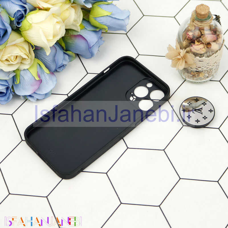اصفهان جانبی-قاب محافظ لنزدار آینه ای + پاپ سوکت طرح LV مشکی iPhone 13 Pro Max
