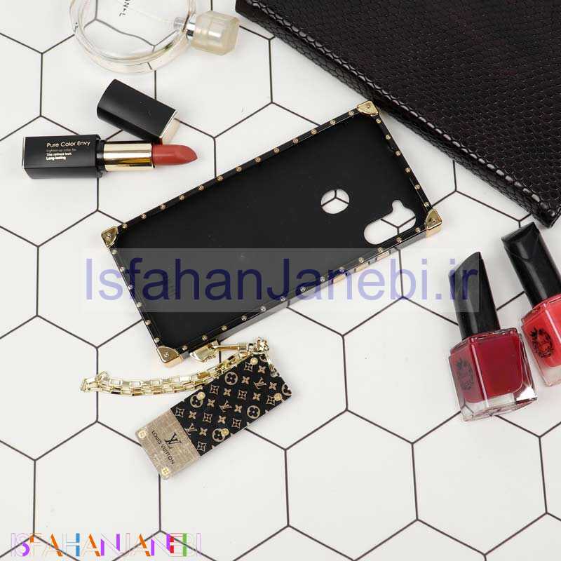اصفهان جانبی-قاب فانتزی صندوقی LV مشکی طلایی + آویز دستی Samsung A11