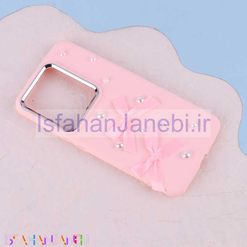 اصفهان جانبی-قاب سیلیکونی شیائومی Redmi Note 13 Pro 4G پاپیونی مرواریدی دور محافظ متال