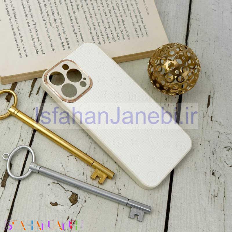 اصفهان جانبی-قاب چرمی داغی خورده LV محافظ لنزدار iPhone 13 Pro Max