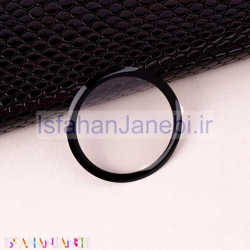 اصفهان جانبی-گلس سرامیکی ساعت هوشمند امیزفیت GTR 3 Pro