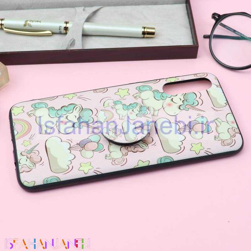 اصفهان جانبی-قاب فانتزی برجسته + پاپ سوکت کد8 سامسونگ A70 / A70s