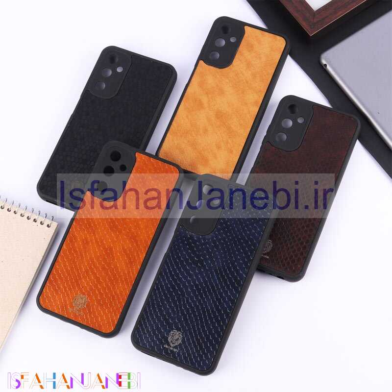 اصفهان جانبی-قاب چرمی پوست ماری Golden Lion سامسونگ Galaxy A05s محافظ لنزدار