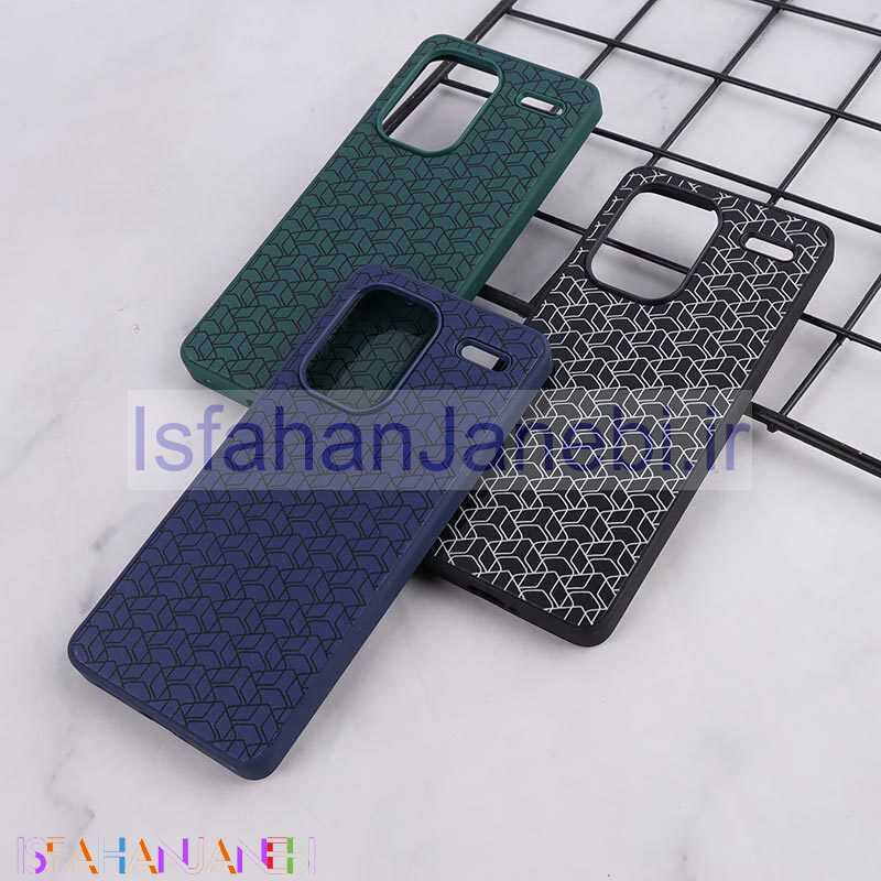 اصفهان جانبی-قاب PVD شیائومی Redmi Note 13 Pro Plus طرح دار براق