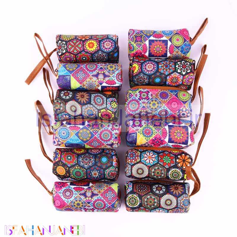 اصفهان جانبی-کیف هندزفری چرمی طرح گل مستطیل بزرگ