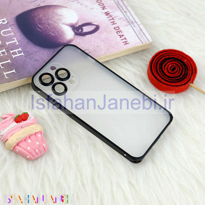اصفهان جانبی-قاب ضربه گیر پشت مات پامپر Q.Series محافظ لنزدار iPhone 13 Pro