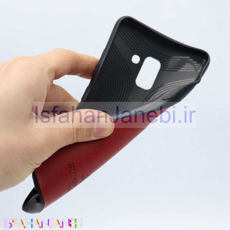 اصفهان جانبی-قاب چرمیBURBERRY سامسونگ A8 Plus