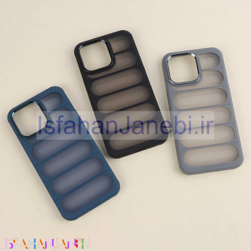 اصفهان جانبی-قاب PC Q.Series دور لنز براق iPhone 15 Pro Max