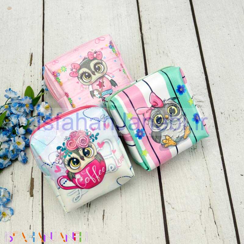 اصفهان جانبی-کیف پد آرایشی بهداشتی طرحدار