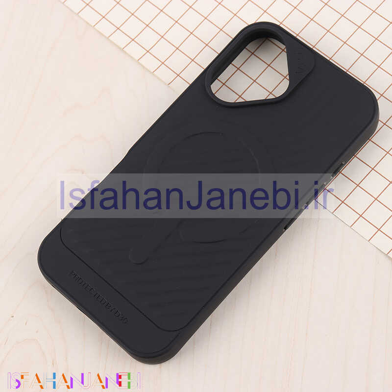 اصفهان جانبی-قاب سیلیکونی مگ سیف Gear4 آیفون iPhone 16