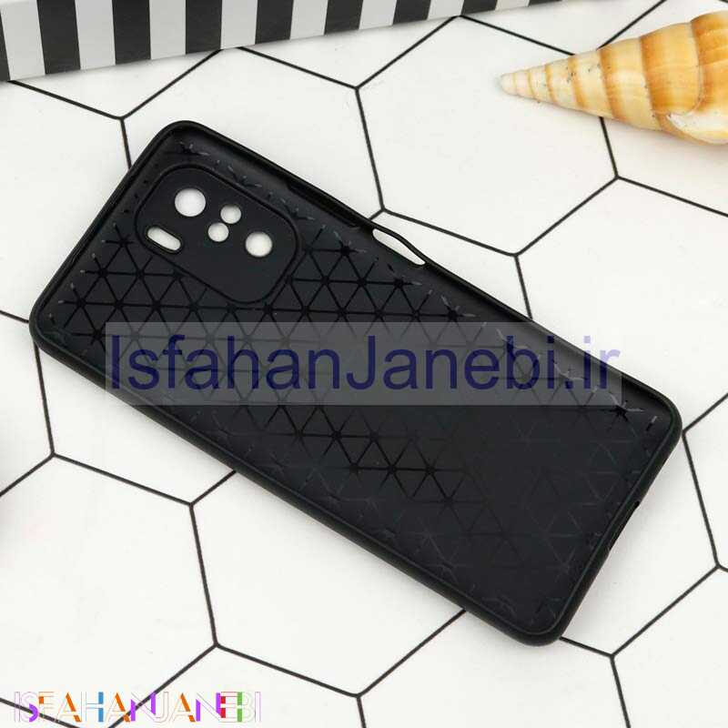 اصفهان جانبی-قاب محافظ لنزدار چرمی BURBERRY شیائومی Poco F3