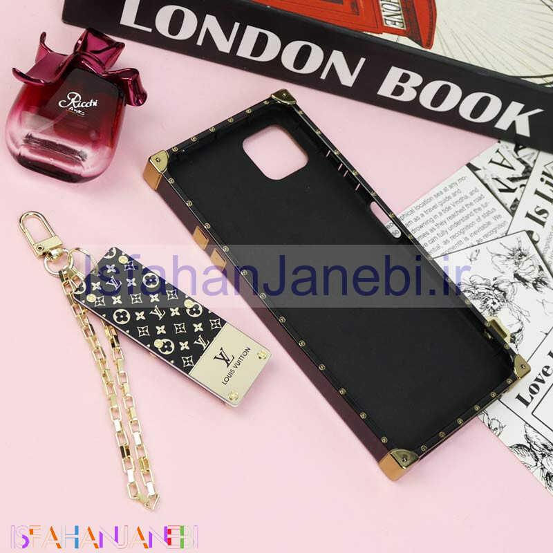 اصفهان جانبی-قاب فانتزی صندوقی LV مشکی طلایی + آویز دستی Samsung Galaxy A22 5G