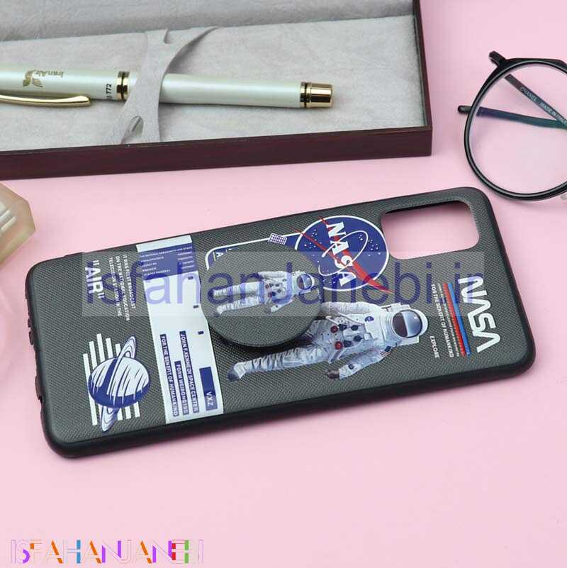 اصفهان جانبی-قاب فانتزی برجسته + پاپ سوکت کد19 سامسونگ A51