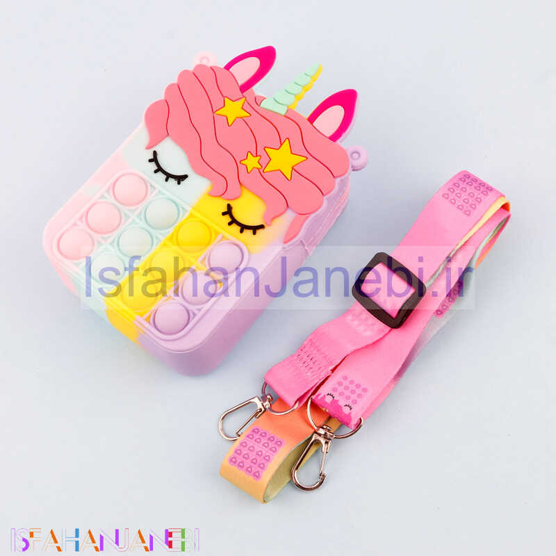 اصفهان جانبی-کیف هندزفری سیلیکونی بند دار پاپیتی تک شاخ چشم بسته آبرنگی