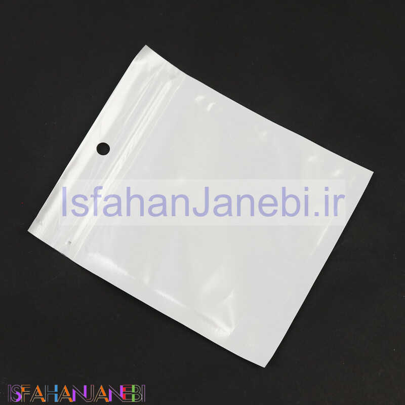 اصفهان جانبی-پک سلفونی کابل و شارژر سفید ابعاد 9*9 سانتی متر