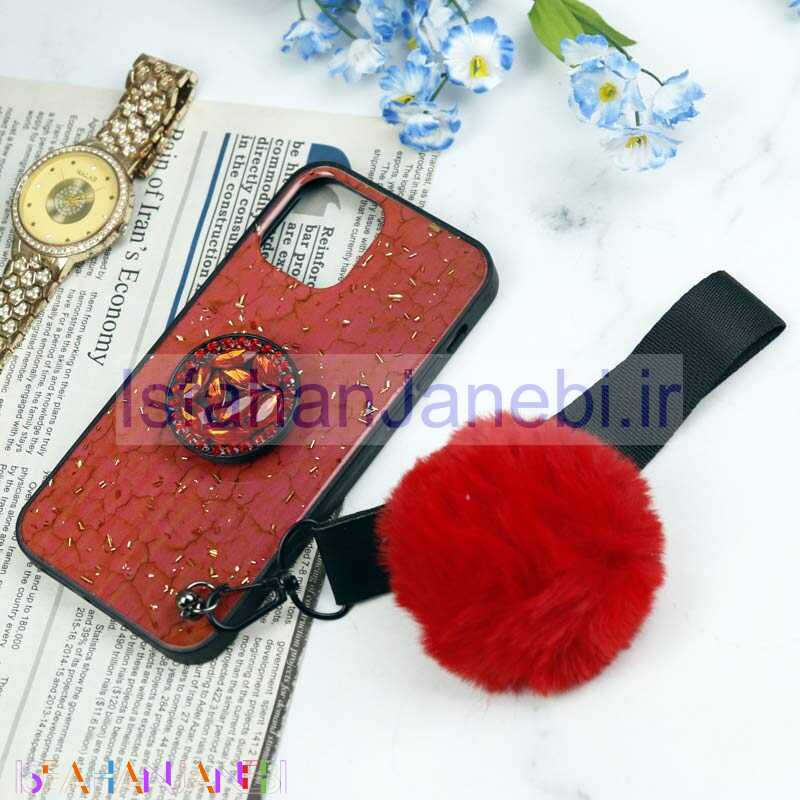 اصفهان جانبی-قاب ماربل طلایی پوم پوم دار + پاپ سوکت الماسی آیفون iPhone 12