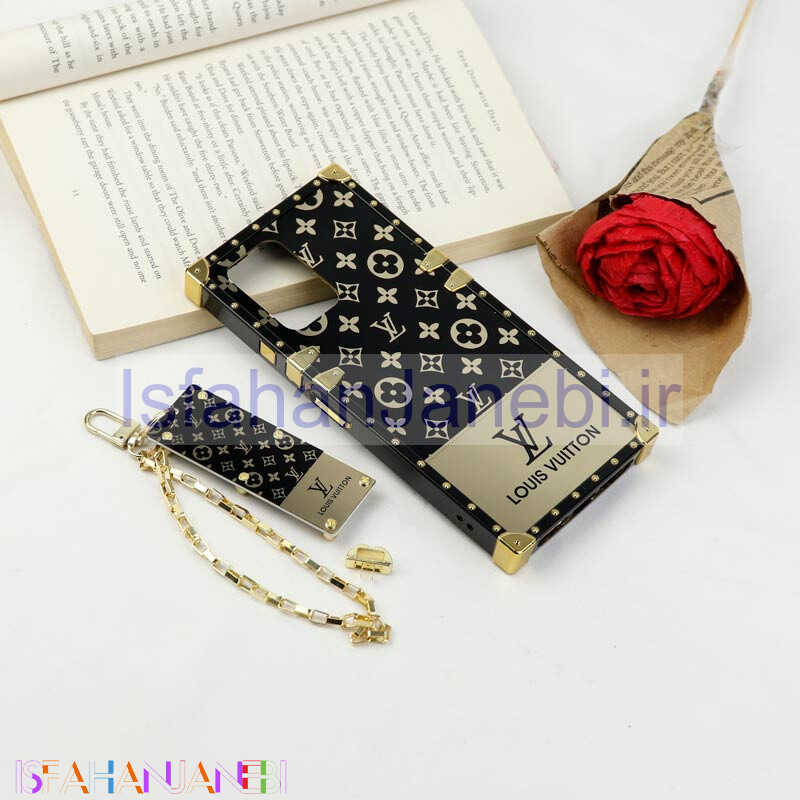 اصفهان جانبی-قاب فانتزی صندوقی LV مشکی طلایی + آویز دستی Xiaomi Poco X3 GT