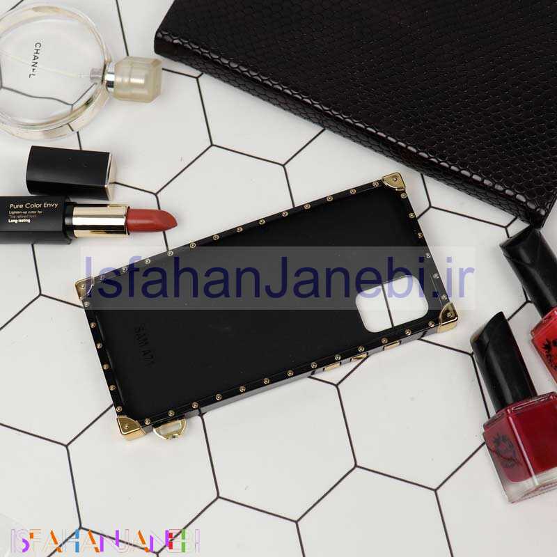 اصفهان جانبی-قاب فانتزی صندوقی LV مشکی طلایی + آویز دستی Samsung A71