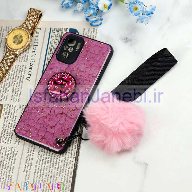 اصفهان جانبی-قاب ماربل طلایی پوم پوم دار + پاپ سوکت الماسی Xiaomi Redmi Note 10 4G